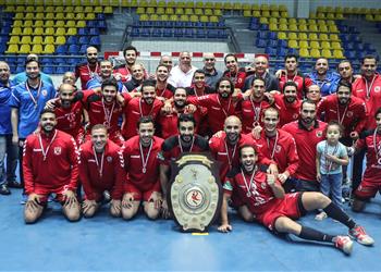 الخطيب يهنئ رجال يد الأهلي ببطولة الدوري