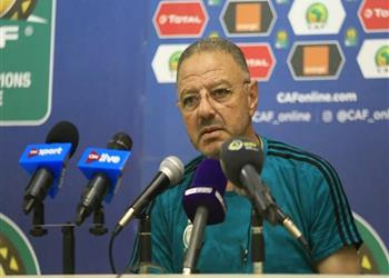 مدرب المقاصة لا أعلم شيئ ا عن ضم متعب وهذا موقف ثنائي الدفاع من الرحيل