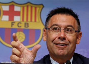 برشلونة يتفق على تجديد عقد لاعبه لمنع رحيله إلى ريال مدريد