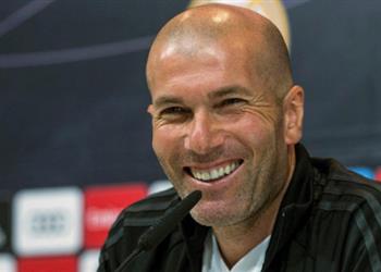 زيدان يعلق على مفاوضات ريال مدريد ونيمار وموقف رونالدو