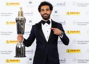 دير شبيجل تكشف قيمة عقود لاعبي البريميرليج على رأسهم محمد صلاح