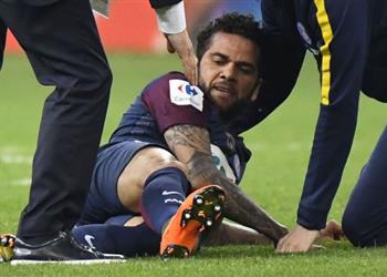 داني ألفيس يكشف مشاعره بعد الإصابة وغيابه عن المونديال