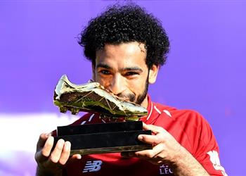 الفيفا يهنيء محمد صلاح بجائزة هداف الدوري الإنجليزي
