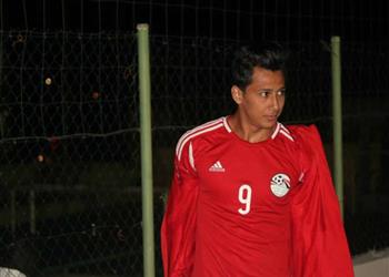 أول تعليق من عمرو جمال على استبعاده من قائمة مصر