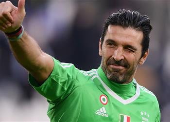 بوفون يحدد موعد إعلان الاعتزال النهائي