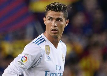 عقبة واحدة في مفاوضات رونالدو لتجديد عقده مع ريال مدريد