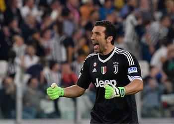 وكيل بوفون يكشف عن قراره قبل المؤتمر الصحفي المرتقب