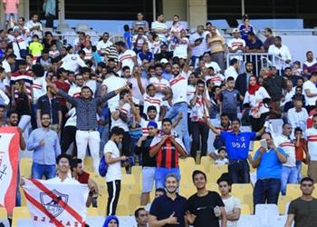 جماهير الزمالك تهتف لـ إبراهيم وتسخر من سموحة قبل انطلاق نهائي كأس مصر