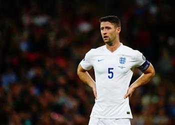 مدافع تشيلسي متفاجئ من العودة لقائمة إنجلترا في المونديال