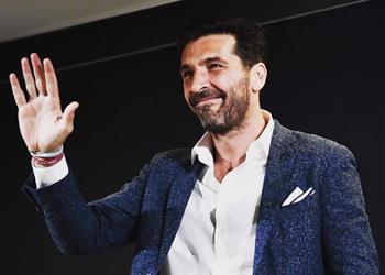 ريال مدريد ينضم لقائمة الراغبين في التعاقد مع بوفون