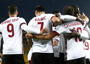 ميلان يدرس التخلص من ثنائي الفريق للتعاقد مع نجم ليون