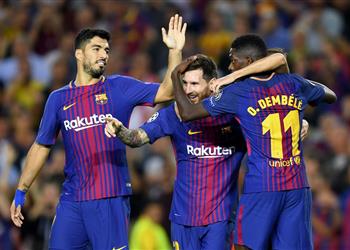 نجم برشلونة يدرس الرحيل في الصيف