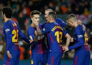 ريال بيتيس ي طارد لاعبي برشلونة