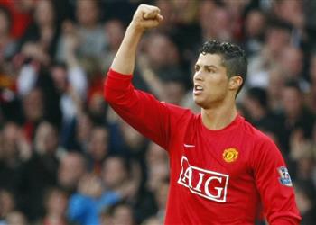 رونالدو أفضل لاعب في مانشستر يونايتد بتاريخ الدوري الإنجليزي
