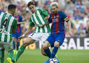 مانشستر يونايتد ينافس برشلونة على ضم موهبة بيتيس