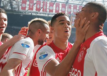 روما يقترب من خطف هدف مانشستر يونايتد