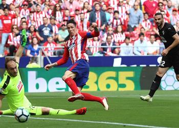 أتلتيكو مدريد يتعادل مع إيبار في مباراة وداع توريس