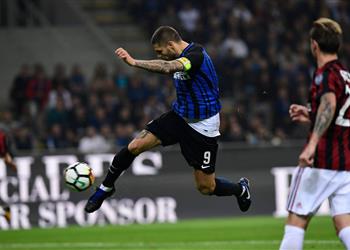 بعد التأهل لدوري الأبطال إيكاردي يرفض حسم مستقبله