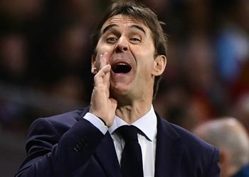 مدرب إسبانيا يتواصل مع المنضمين لمونديال روسيا بطريقة ساخرة