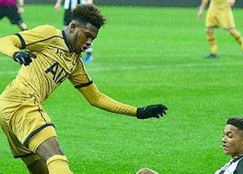 برشلونة يرد على توتنهام ويستعد لخطف مهاجمه