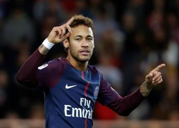 باريس سان جيرمان يستعد لرحيل نيمار ويحدد بديله