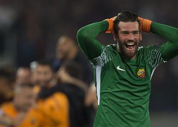 أسطورة البرازيل أليسون جاهز للعب مع ريال مدريد