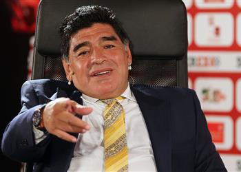 مارادونا يحذر ريال مدريد من خطورة محمد صلاح وفيرمينو