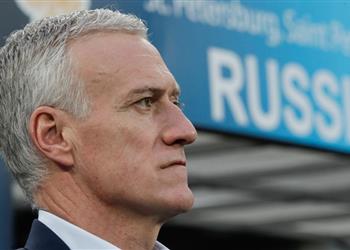 ديشامب يكشف كواليس حديثه مع جريزمان بشأن مستقبله وإصابة ديبملي