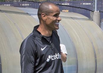 ريفالدو يعلق على مقارنة محمد صلاح برونالدو وميسي وينصح برشلونة بشراءه