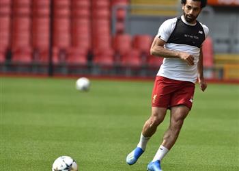 الكشف عن الحذاء الجديد لـ محمد صلاح بنهائي دوري الأبطال