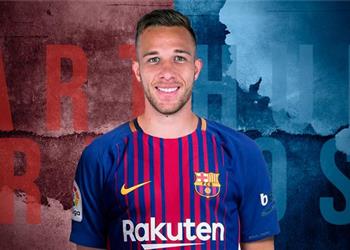 رئيس جريميو يكشف موقف برشلونة من شراء آرثر هذا الصيف