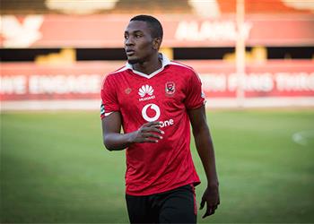 أجايي يتلقى عرض ا أوروبي ا للرحيل عن الأهلي