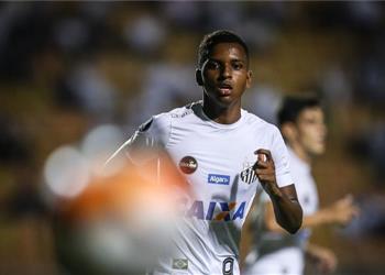 مطالب سانتوس تفاجيء برشلونة بشأن صفقته المرتقبة