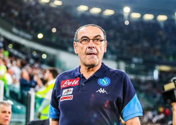 نجم نابولي يلمح إلى اقتراب ساري من تشيلسي