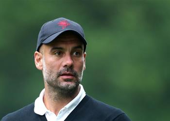 جوارديولا يرحب بتدريب ساري المتوقع لتشيلسي