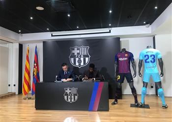 رسمي ا أومتيتي يجدد عقده مع برشلونة