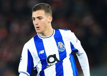 لاعب بورتو يقترب من الانتقال لمانشستر يونايتد