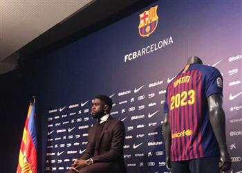 أومتيتي يكشف سبب بقاءه في برشلونة