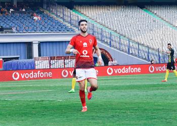 الأهلي يكشف موقفه النهائي بشأن رحيل وليد أزارو