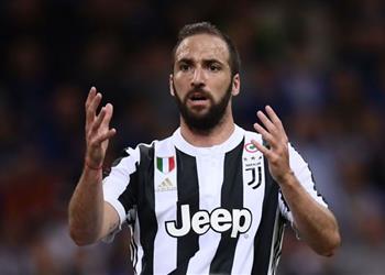 يوفنتوس يحدد سعر هيجواين وتشيلسي يترقب