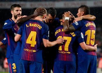 مهاجم برشلونة يقترب من البريميرليج