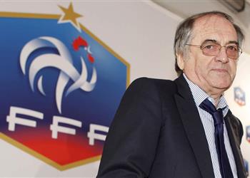 رئيس الاتحاد الفرنسي يفجر مفاجأة حول انتقال فقير لليفربول