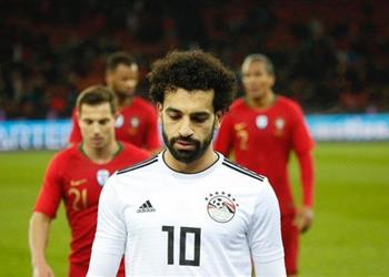 مران منتخب مصر محمد صلاح يكتفي بمرافقة الجهاز الفني