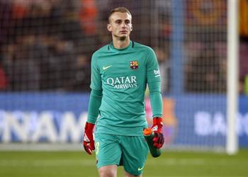 برشلونة ي فاضل بين ثلاثة حراس من البوندزليجا لتعويض رحيل سيليسين