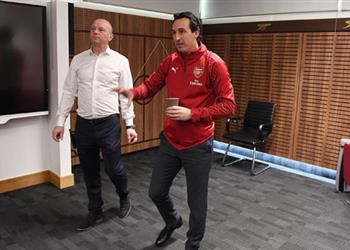 آرسنال يتفوق على ليفربول في صفقة موهبة برشلونة