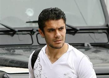 أحمد حسن برادلى حرمني من تحقيق رقم مميز وسعيد باعتزال بوفون