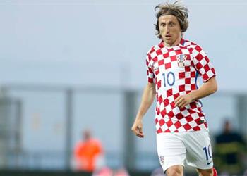 مودريتش مستعد للتنازل عن ألقابي مع مدريد مقابل إنجاز مع كرواتيا