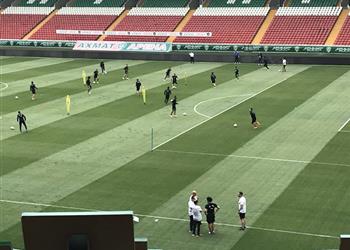 منتخب مصر يواصل تدريباته تحت الأمطار ومران منفرد لـ صلاح