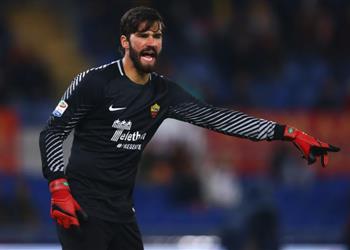 ليفربول يحدد السعر النهائي لشراء أليسون