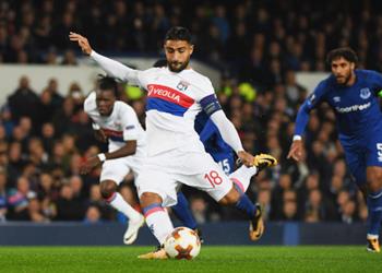 مفاجأة ليفربول يرفض الاستسلام لضم فقير